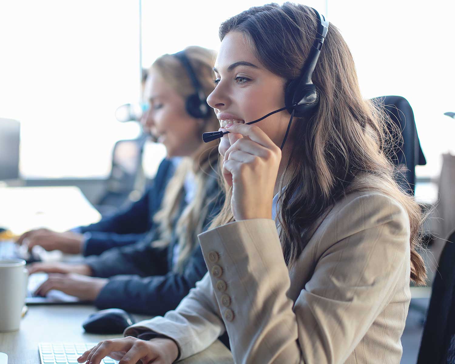 customer service reps taking phone calls | payment solutions
