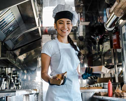 woman chef in a foodtruck | food truck pos